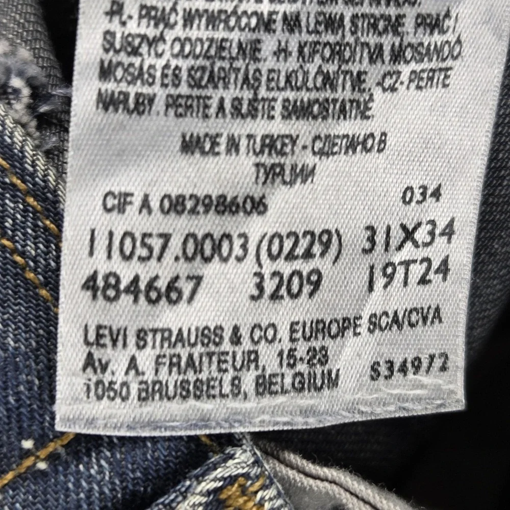 VTG Levis Engineered Jeans Mens Blue Twisted Buckle Back Dark Wash Fits 32x30